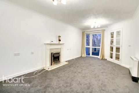 1 bedroom flat for sale, Hamlet Court Road, Westcliff-On-Sea