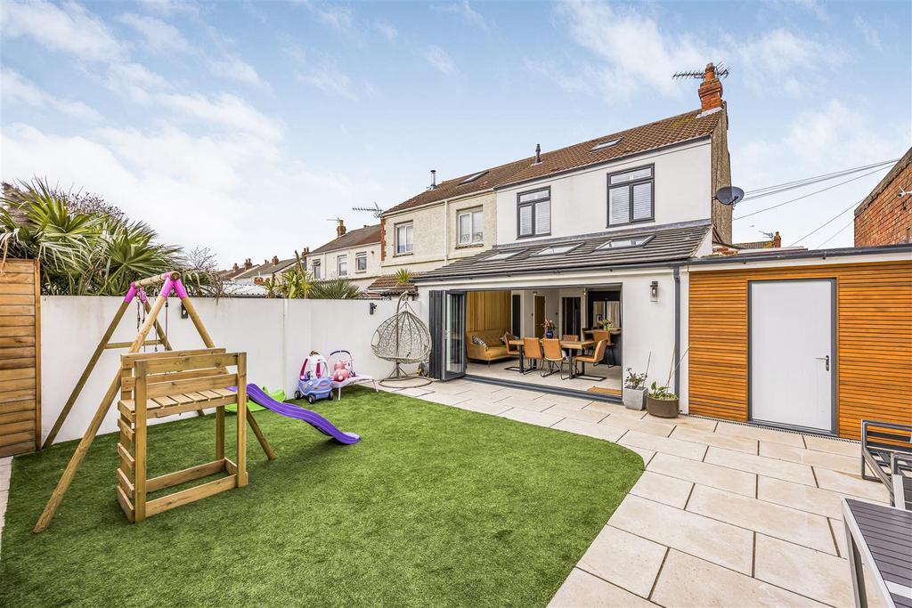 100 Copythorn Road, Portsmouth-Portico Marketing-Sa