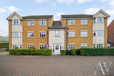 2 bedroom apartment for sale, Hew Watt Close, Orsett, Grays, Essex, RM16