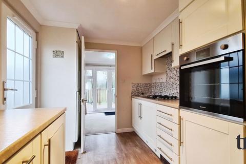 2 bedroom mobile home for sale, Hatfield Broadoaks Road, Bishop's Stortford CM22