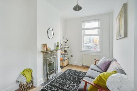 15 North Road, Ashton Gate, Bristol, BS3 2EE
