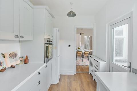 15 North Road, Ashton Gate, Bristol, BS3 2EE