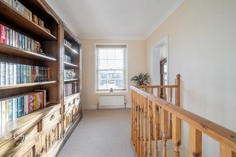 121 Church End, Cherry Hinton, Cambridge, CB1 3LF