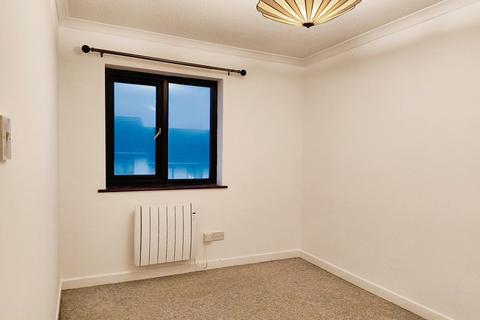 2 bedroom flat for sale, Knoll Park, Brean, Somerset, TA8