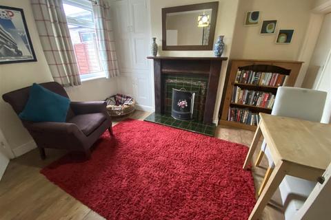 2 bedroom townhouse for sale, Longton Road, Barlaston