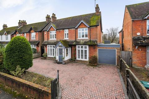Ashover Vanzell Road, Easebourne, Midhurst, GU29 9BA