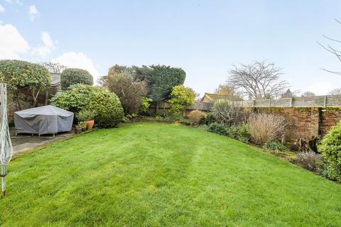 Ashover Vanzell Road, Easebourne, Midhurst, GU29 9BA