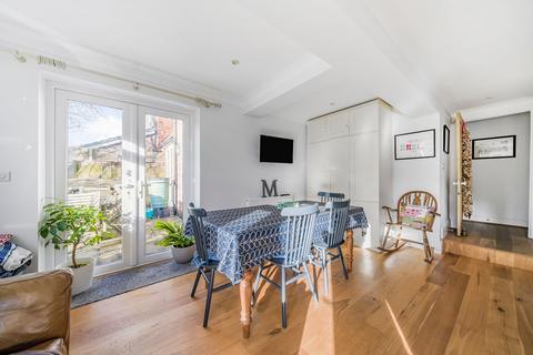 Ashover Vanzell Road, Easebourne, Midhurst, GU29 9BA