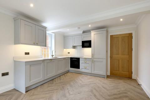 1 bedroom apartment for sale, London End, Beaconsfield, Buckinghamshire, HP9