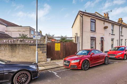 2 bedroom terraced house for sale, Clive Road, Portsmouth PO1