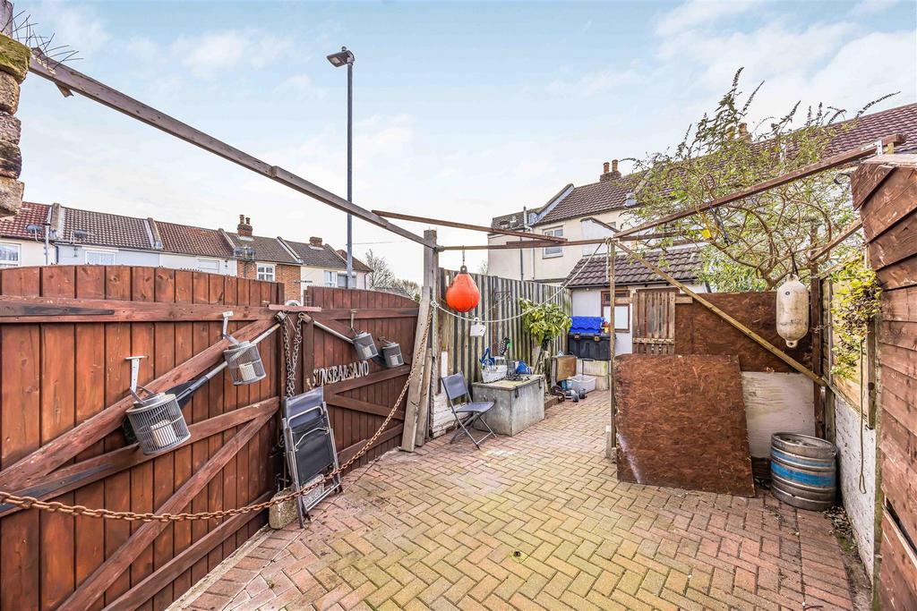 165 Clive Road, Fratton-Small-Portico Marketing-Sol