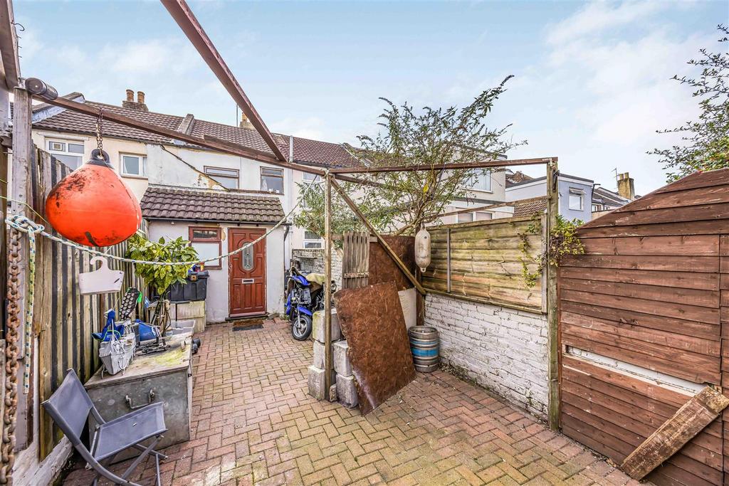 165 Clive Road, Fratton-Small-Portico Marketing-Sol