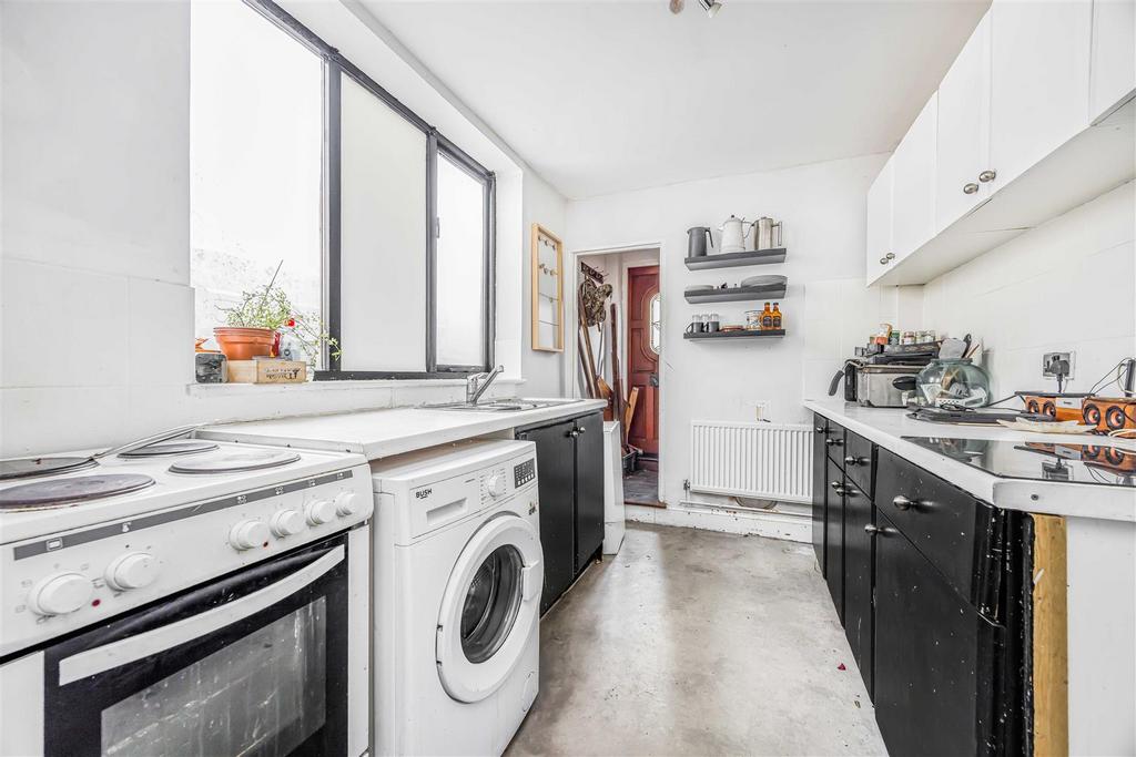 165 Clive Road, Fratton-Small-Portico Marketing-Sol