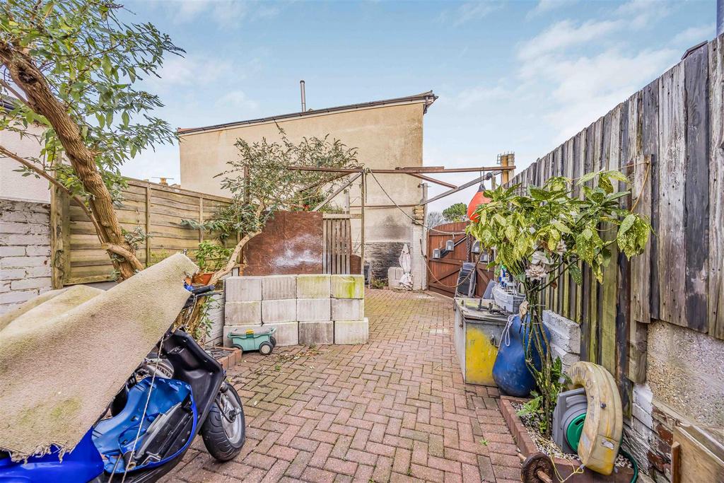 165 Clive Road, Fratton-Small-Portico Marketing-Sol