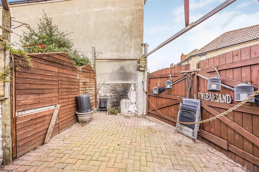165 Clive Road, Fratton-Small-Portico Marketing-Sol