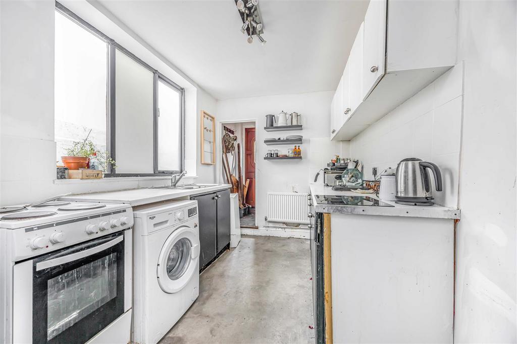 165 Clive Road, Fratton-Small-Portico Marketing-Sol
