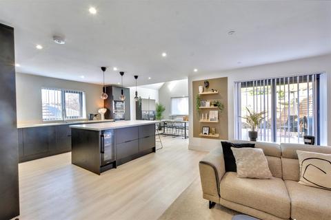 31a Marshall Road, Nottingham, NG3 6HS