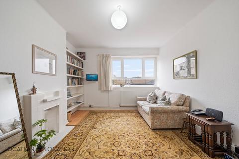 1 bedroom flat for sale, Lordship Terrace, Denman House Lordship Terrace, N16