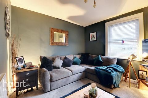 2 bedroom terraced house for sale, Air Balloon Road, Bristol