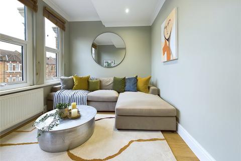 2 bedroom flat for sale, Hartley Road, Bushwood, London E11