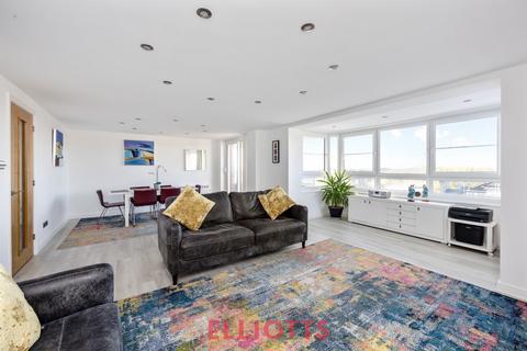 2 bedroom apartment for sale, Gainsborough House, Eaton Gardens, Hove