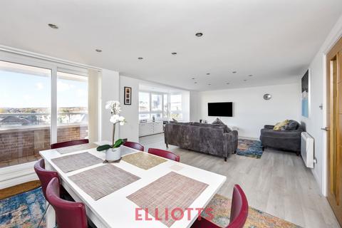 2 bedroom apartment for sale, Gainsborough House, Eaton Gardens, Hove