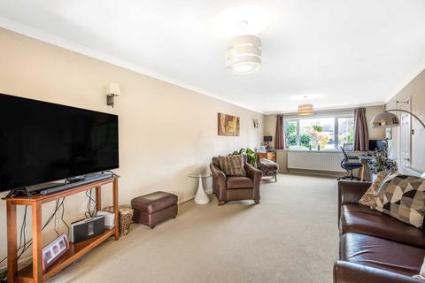 4 bedroom detached house for sale, Barkham Road, Wokingham RG41