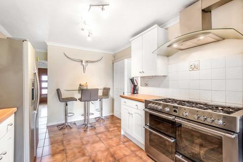 328a Barkham Road, Wokingham, RG41 4DE