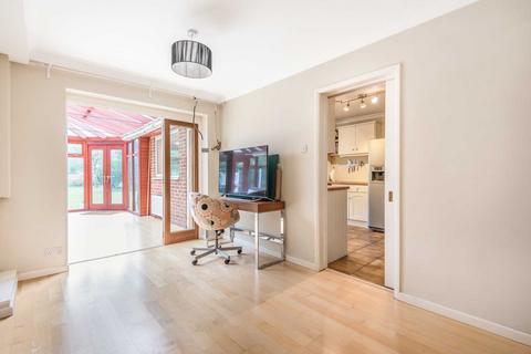 328a Barkham Road, Wokingham, RG41 4DE