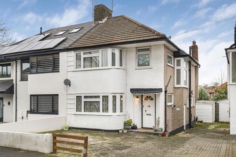 3 bedroom semi-detached house for sale, Farmleigh, London, N14