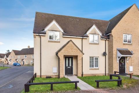 3 bedroom end of terrace house for sale, Yew Drive, Brandon IP27