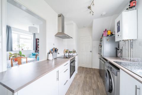 2 Spreckley Close, Henlow, SG16 6HY