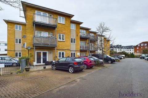 2 bedroom apartment for sale, Keel House, Bridge Wharf, Chertsey, Surrey, KT16