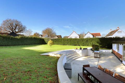 5 bedroom detached house for sale, North Park, Gerrards Cross, Buckinghamshire, SL9