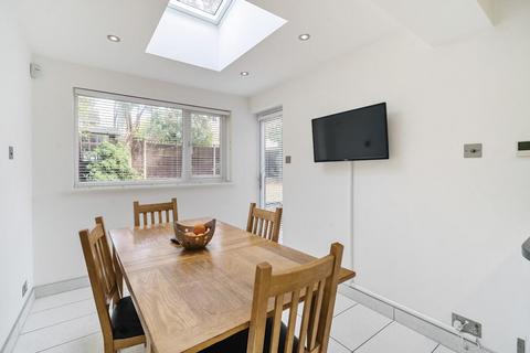 4 bedroom house for sale, Denton Way, Frimley, Camberley GU16