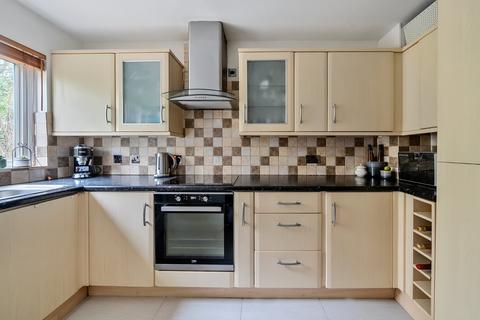 2 bedroom end of terrace house for sale, Monmouth Close, Chandler's Ford, Hampshire, SO53