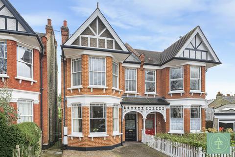 2 bedroom flat for sale, Conway Road, London, N14