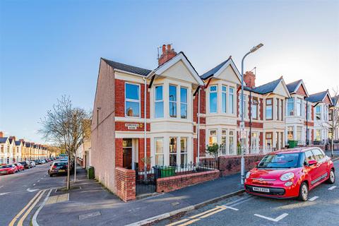 3 bedroom end of terrace house for sale, Summerfield Avenue, Cardiff CF14