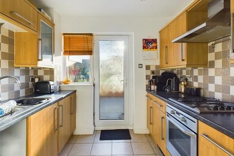 73 Curlew Road, Abbeydale, Gloucester, GL4 4TF