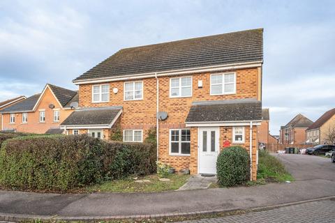 3 bedroom semi-detached house for sale, Signal Close , Henlow, SG16