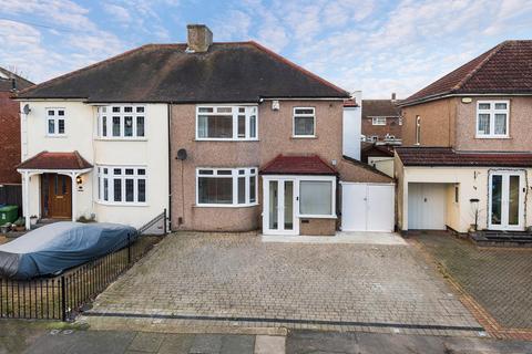 4 bedroom semi-detached house for sale, First Avenue, Bexleyheath, DA7