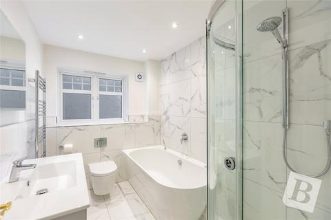 5 bedroom detached house for sale, Southend Road, Wickford, Essex, SS11