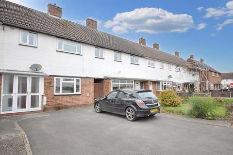 3 bedroom terraced house for sale, Dewint Road, Stone