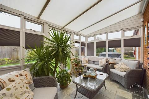 20 Wendover Drive, Hinckley, LE10 1UQ
