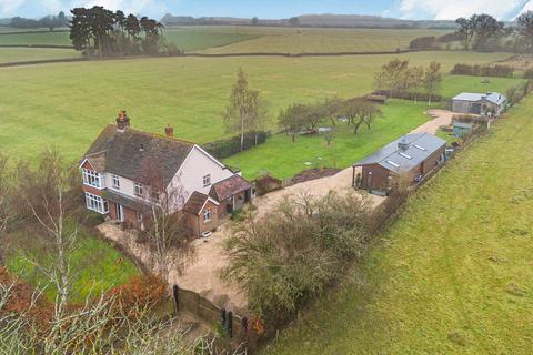 4 bedroom equestrian property for sale, Thame Park Road, Oxfordshire OX9