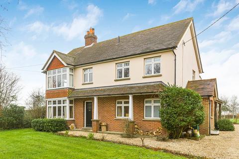 4 bedroom equestrian property for sale, Thame Park Road, Oxfordshire OX9