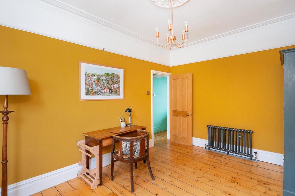 1 S3 R9 KE - Bedroom A.jpg