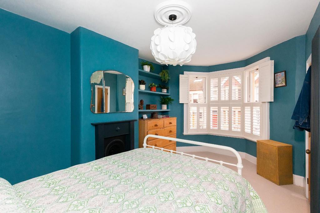 1 S3 R9 KE - Bedroom I.jpg