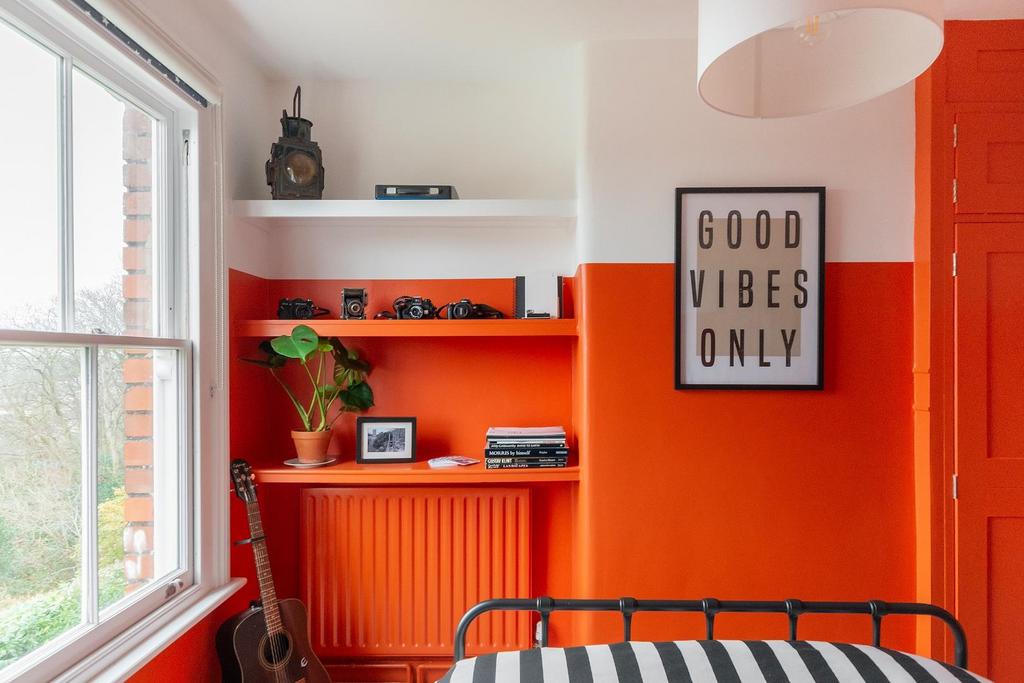 1 S3 R9 KE - Bedroom F.jpg