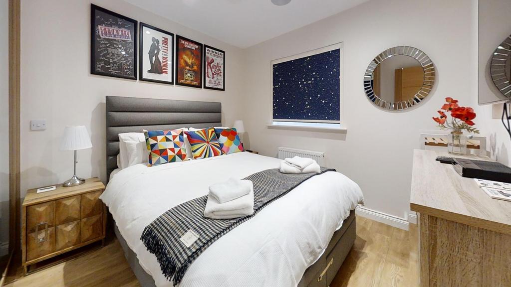 Pennsylvania-Way-Portland-Dorset-UK-Bedroom